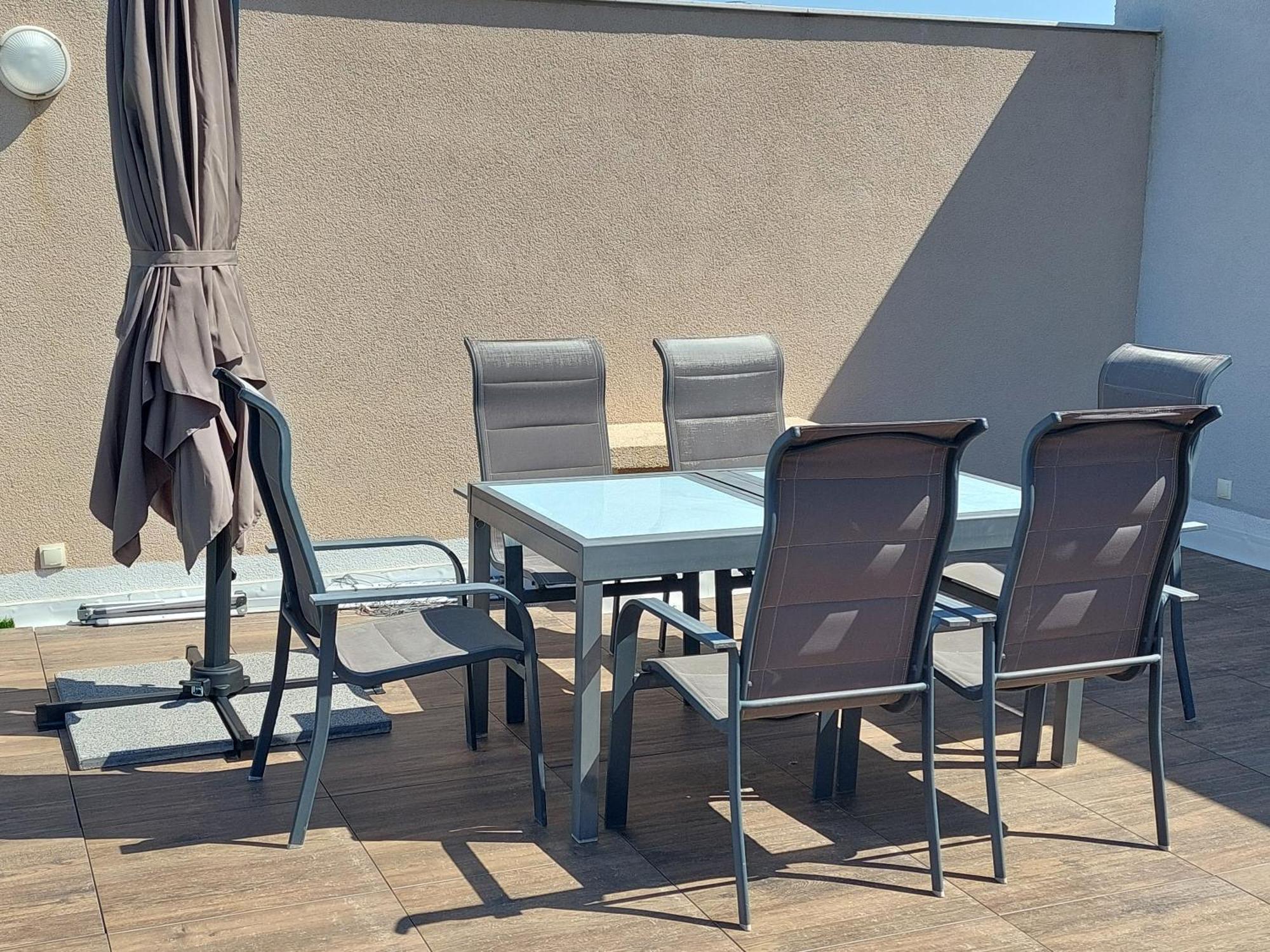Penthouse Znjan Apartment Split Bagian luar foto